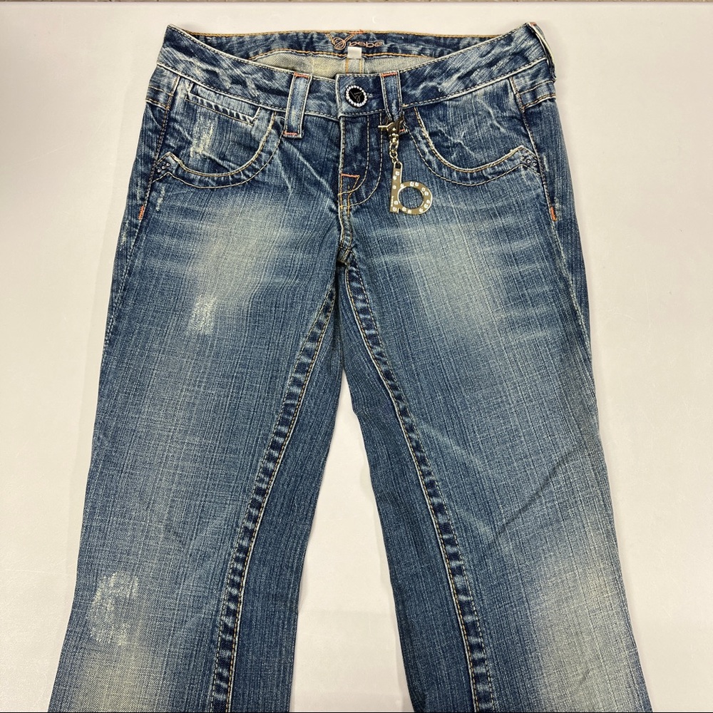 Vintage Bebe Kayla Distressed Flare Leg Chainmail Jean - Picture 7 of 16